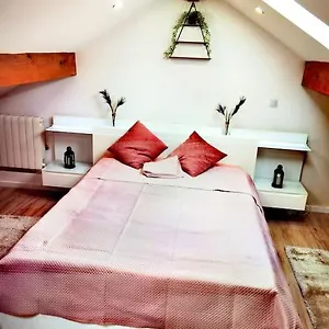 Chaleureuse Maisonnette Lyon Hébergement de vacances